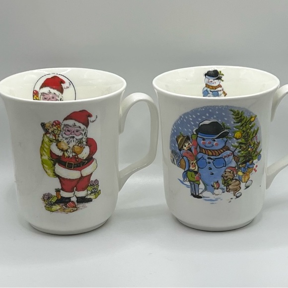 Other - 😎LAST CHANCE! $5/OR OFFERS CONSIDERED!💋 Vintage Christmas Bone China Mug Set